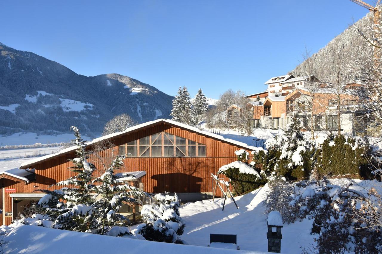 Chalet & Appartement Zingerlehof Trens Campo di Trens Exterior photo